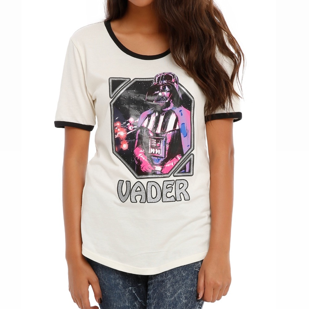 NWT Hot Topic Star Wars Retro Darth Vader Ringer Tee Size Small